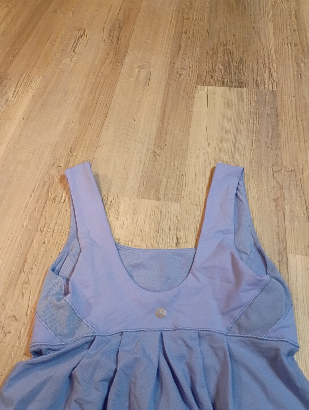 Lululemon - Picture 5 of 5